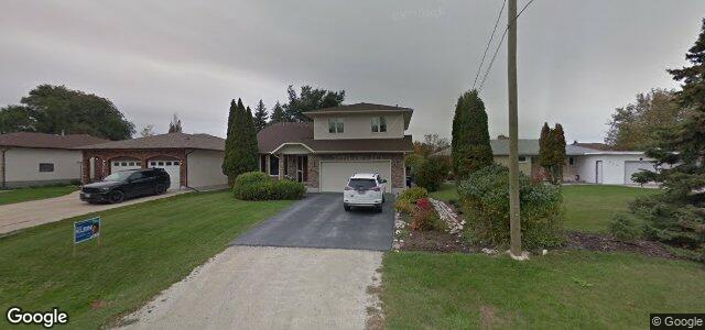 Photo of 618 Charleswood Road in Winnipeg, Manitoba