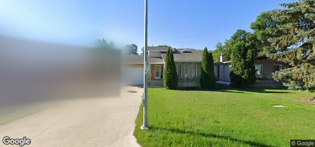 Larawan ng 64 Sparrow Road sa Winnipeg, Manitoba