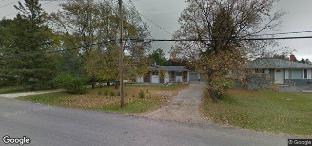 Larawan ng 655 Charleswood Road sa Winnipeg, Manitoba