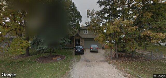 Larawan ng 660 Charleswood Road sa Winnipeg, Manitoba