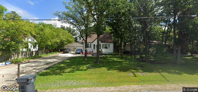 Larawan ng 677 Community Row sa Winnipeg, Manitoba