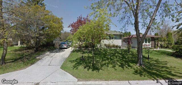 Larawan ng 7 Savile Avenue sa Winnipeg, Manitoba