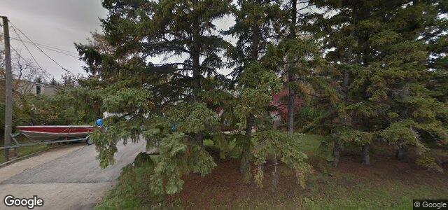 Larawan ng 700 Charleswood Road sa Winnipeg, Manitoba