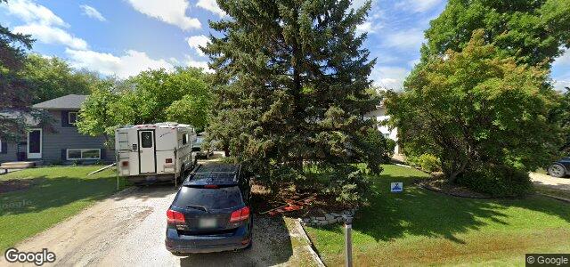 Larawan ng 706 Community Row sa Winnipeg, Manitoba