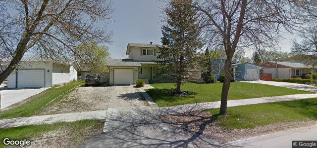 Larawan ng 71 Scotswood Drive sa Winnipeg, Manitoba