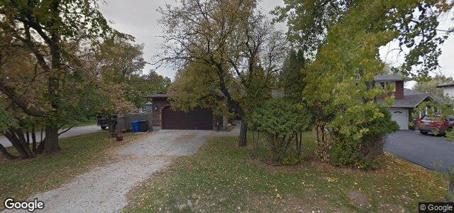 Larawan ng 784 Charleswood Road sa Winnipeg, Manitoba