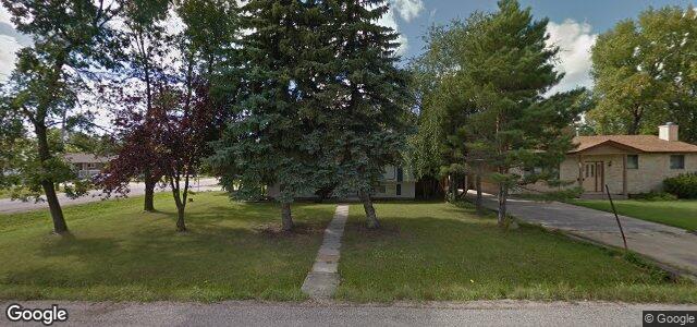 Larawan ng 810 Berkley Street sa Winnipeg, Manitoba