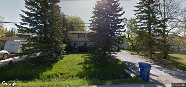 Larawan ng 821 Community Row sa Winnipeg, Manitoba
