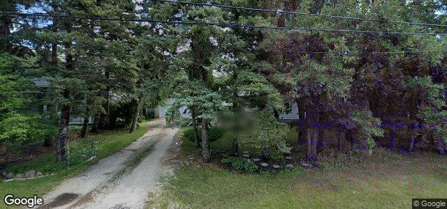 Larawan ng 863 Charleswood Road sa Winnipeg, Manitoba