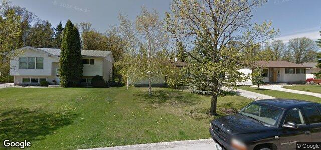 Larawan ng 98 Savoy Crescent sa Winnipeg, Manitoba