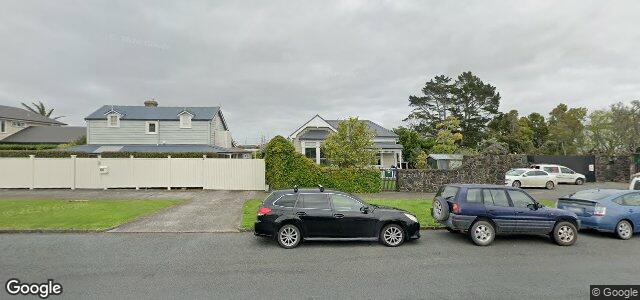 Larawan ng 102 Old Mill Road sa Winnipeg, Manitoba