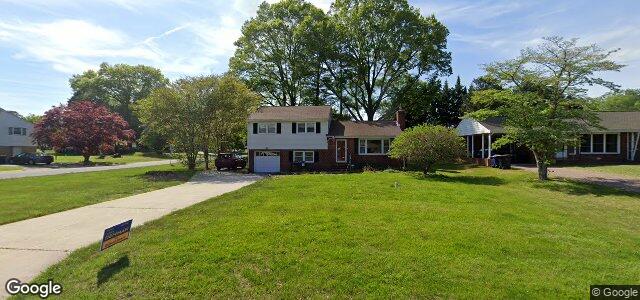 Photo of 116 Old Mill Road in Winnipeg, Manitoba