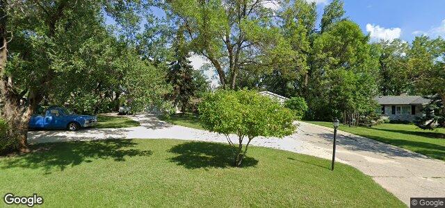 Larawan ng 2 Mount Royal Crescent sa Winnipeg, Manitoba