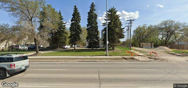 Larawan ng 2194 Portage Avenue sa Winnipeg, Manitoba