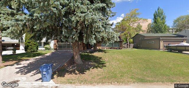 Larawan ng 2453 Assiniboine Crescent sa Winnipeg, Manitoba