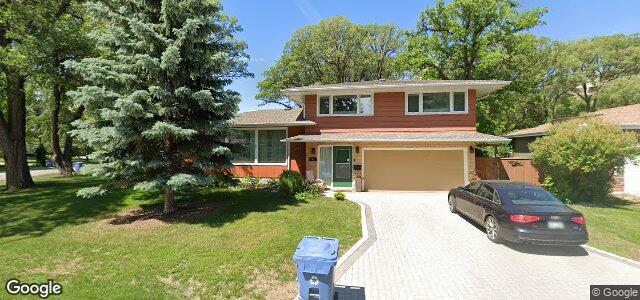 Larawan ng 2471 Assiniboine Crescent sa Winnipeg, Manitoba