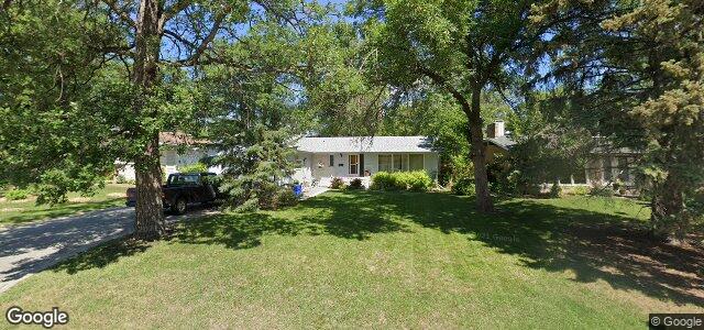 Larawan ng 2511 Assiniboine Crescent sa Winnipeg, Manitoba