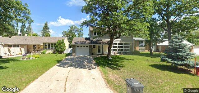 Larawan ng 2539 Assiniboine Crescent sa Winnipeg, Manitoba