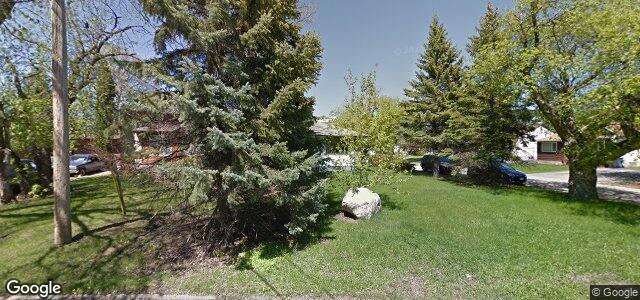 Larawan ng 2617 Assiniboine Crescent sa Winnipeg, Manitoba