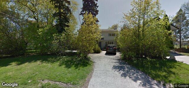 Larawan ng 2626 Assiniboine Crescent sa Winnipeg, Manitoba