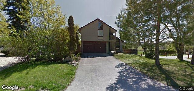 Larawan ng 2676 Assiniboine Crescent sa Winnipeg, Manitoba