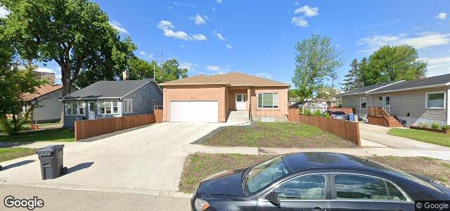 Larawan ng 204 Wallasey Street sa Winnipeg, Manitoba