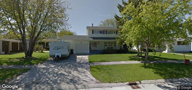 Larawan ng 205 Athlone Drive sa Winnipeg, Manitoba