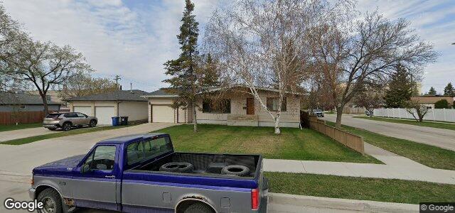 Larawan ng 212 Thompson Drive sa Winnipeg, Manitoba