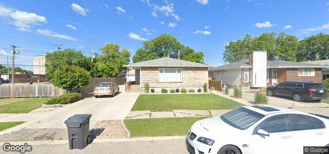 Larawan ng 218 Aldine Street sa Winnipeg, Manitoba