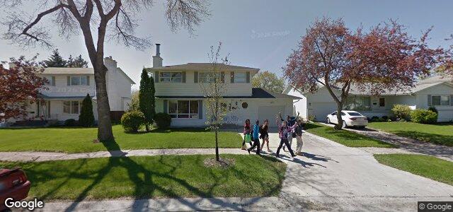 221 Athlone Drive（加拿大曼尼托巴省溫尼伯市）房屋照片