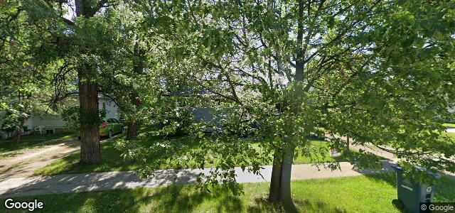 Larawan ng 245 Wallasey Street sa Winnipeg, Manitoba