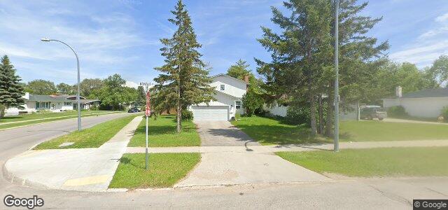 Photo of 253 Ronald Street in Winnipeg, Manitoba