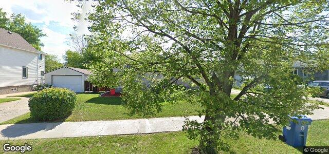 Larawan ng 265 Wallasey Street sa Winnipeg, Manitoba