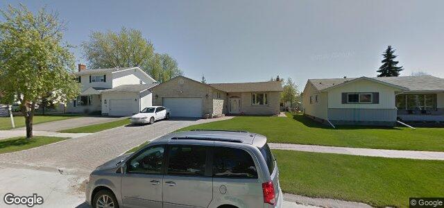 Larawan ng 27 Emerald Grove Drive sa Winnipeg, Manitoba