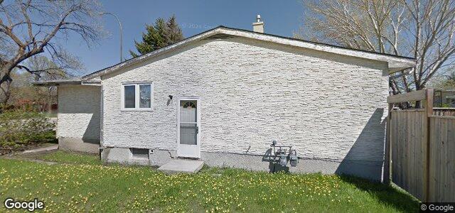 Larawan ng 2892 Ness Avenue sa Winnipeg, Manitoba