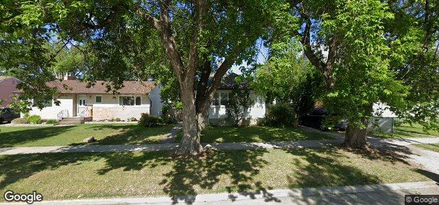 Larawan ng 294 Wallasey Street sa Winnipeg, Manitoba