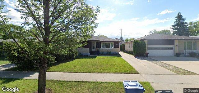 Larawan ng 295 Wallasey Street sa Winnipeg, Manitoba