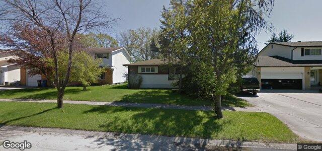 Larawan ng 30 Prairie View Road sa Winnipeg, Manitoba
