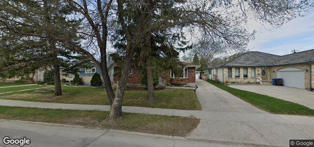 Larawan ng 312 Thompson Drive sa Winnipeg, Manitoba