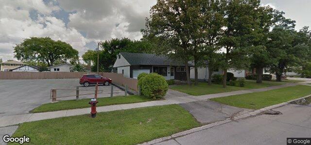 Larawan ng 315 Wallasey Street sa Winnipeg, Manitoba