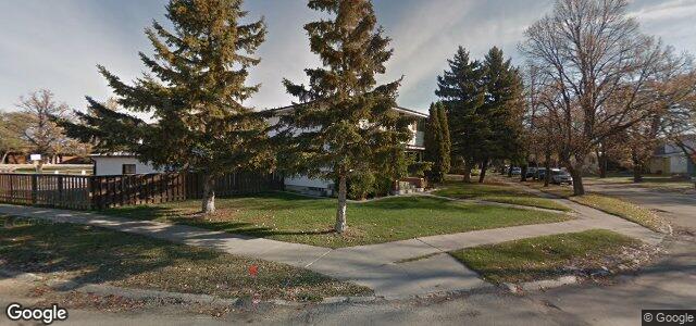 Larawan ng 325 Booth Drive sa Winnipeg, Manitoba