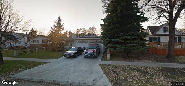 Larawan ng 326 Harcourt Street sa Winnipeg, Manitoba