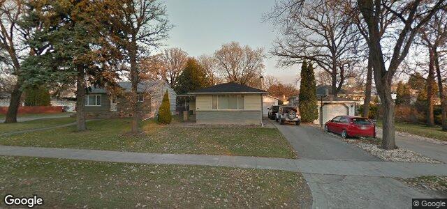 Larawan ng 335 Harcourt Street sa Winnipeg, Manitoba