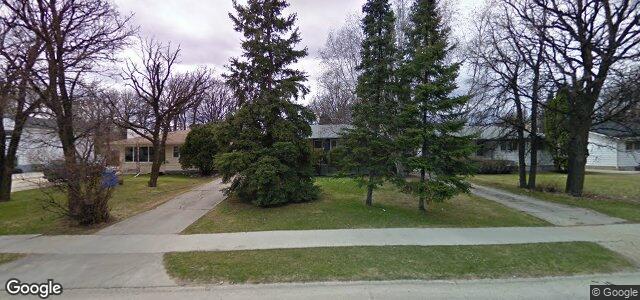 Larawan ng 348 Thompson Drive sa Winnipeg, Manitoba