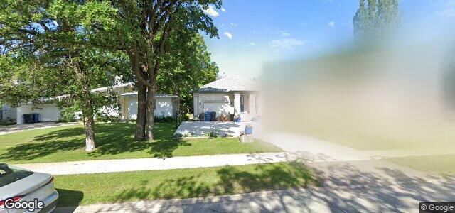Larawan ng 368 Thompson Drive sa Winnipeg, Manitoba