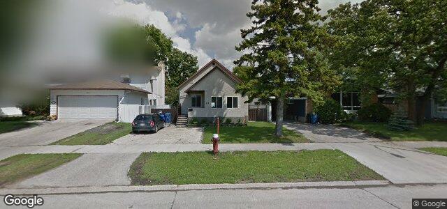 371 Wallasey Street（加拿大曼尼托巴省温尼伯市）房屋照片