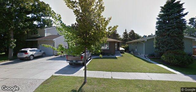 Larawan ng 373 Nightingale Road sa Winnipeg, Manitoba