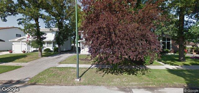 Larawan ng 382 Nightingale Road sa Winnipeg, Manitoba