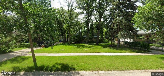 Larawan ng 386 Harcourt Street sa Winnipeg, Manitoba