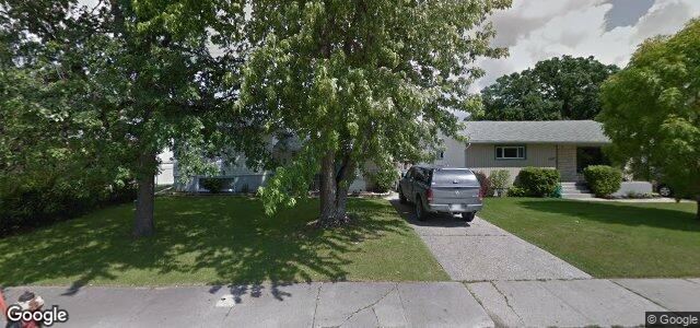 Larawan ng 403 Thompson Drive sa Winnipeg, Manitoba